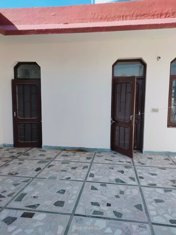 Room in 2 BHK Independent House at Sector 2 – for Rent