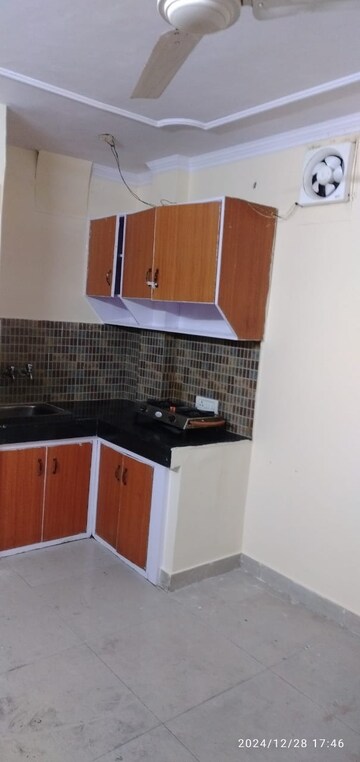 Kitchen in 1 BHK Builder Floor at Chittaranjan Park – for Rent