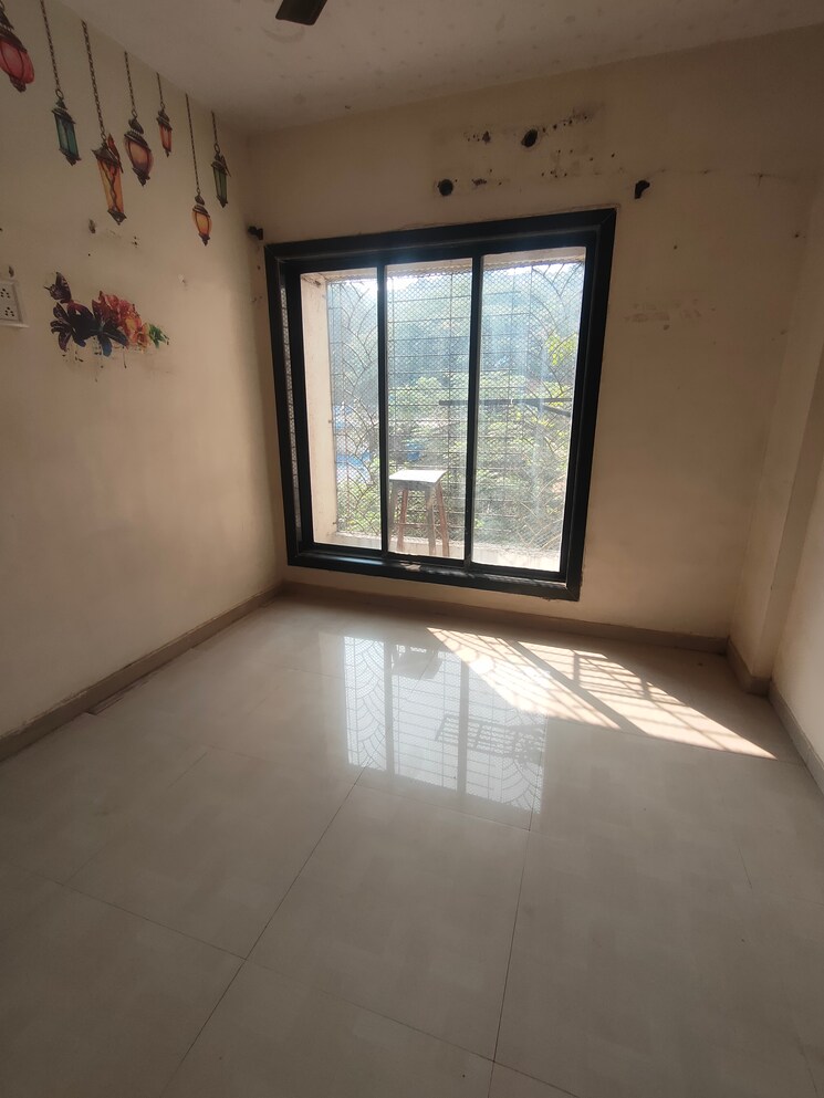 Room, pooja-chs-mira-road 1 Bedroom 420 Sq.Ft. Apartment In Mira Road Thane 8039392
