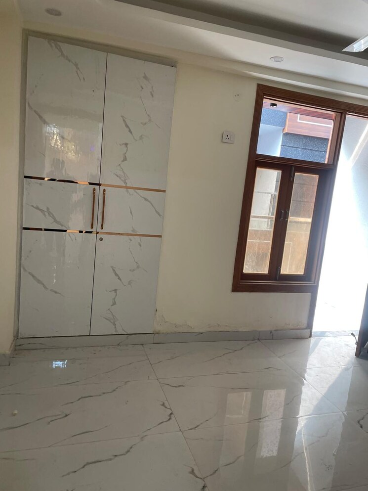Room, panchsheel vihar 2 Bedroom 100 Sq.Yd. Builder Floor In Panchsheel Vihar Delhi 8039403
