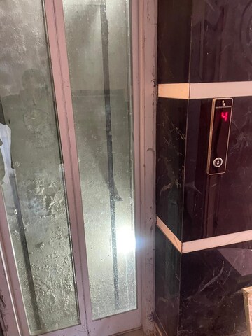  2 BHK Builder Floor at Panchsheel Vihar – for Sale