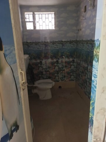 Bathroom in 6 BHK Independent House at Kadam Tala – for Sale