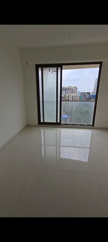 2 BHK Apartment For Rent in Naman Habitat Andheri West Mumbai  8039581