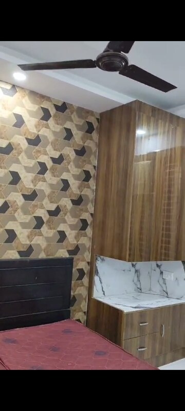Furnished Amenities in 1 BHK Builder Floor at Dwarka Mor – for Rent