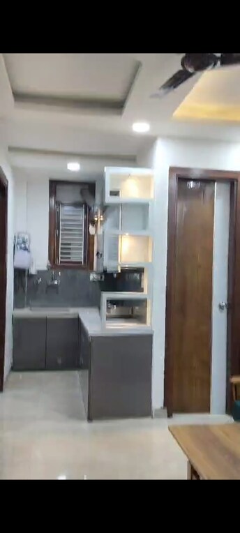 1 BHK Builder Floor For Rent in Dwarka Mor Delhi  8039583