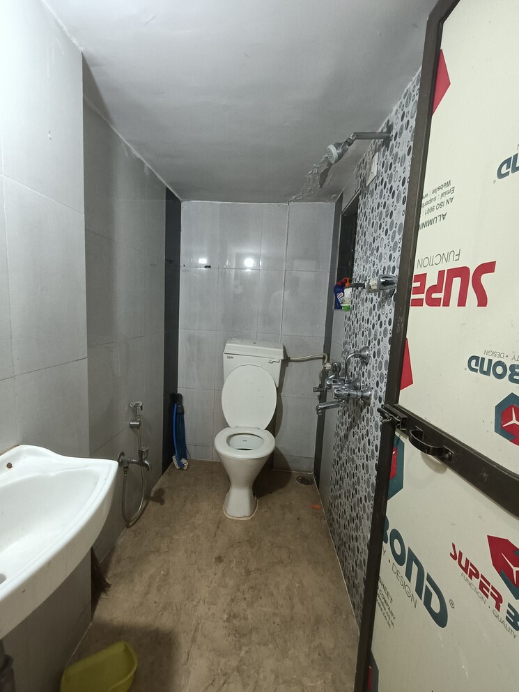 Bathroom, vasudev-sky-high 1 Bedroom 435 Sq.Ft. Apartment In Mira Road Thane 8039585