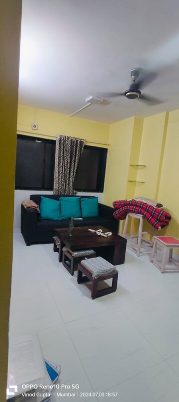 Master Bedroom in 1 BHK Apartment at Kshitija Shree Laxmi Residency, Byculla West – for Rent