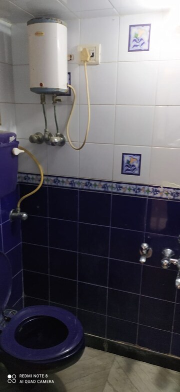Furnished Amenities in 1 BHK Apartment at Kshitija Shree Laxmi Residency, Byculla West – for Rent