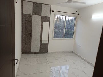 Room in 2 BHK Apartment at Gopalan Lake Front, Electronic City Phase I – for Rent
