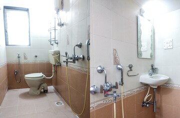 Bathroom in  Pg at Andheri East – for Rent