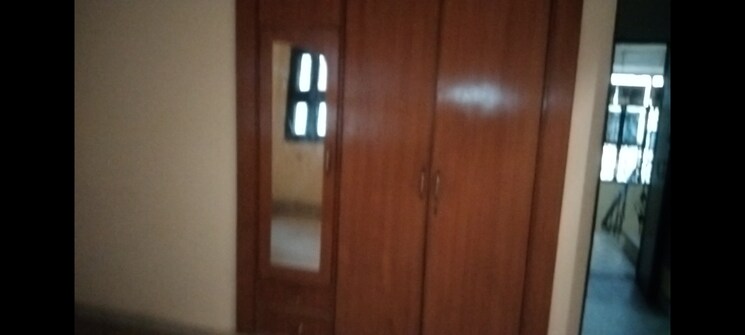 Room, vasundhara sector 1 2.5 Bedroom 75 Sq.Mt. Builder Floor In Vasundhara Sector 1 Ghaziabad 8039683