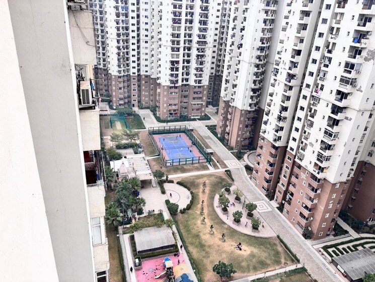 Master Bedroom, nimbus-the-hyde-park 4 Bedroom 2380 Sq.Ft. Apartment In Sector 78 Noida 8039665