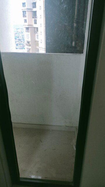 Bathroom in 3 BHK Apartment at Dosti Eastern Bay, Wadala – for Rent