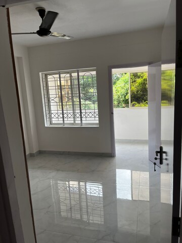Room in 2 BHK Apartment at Banaswadi – for Sale