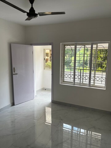 Room in 2 BHK Apartment at Banaswadi – for Sale