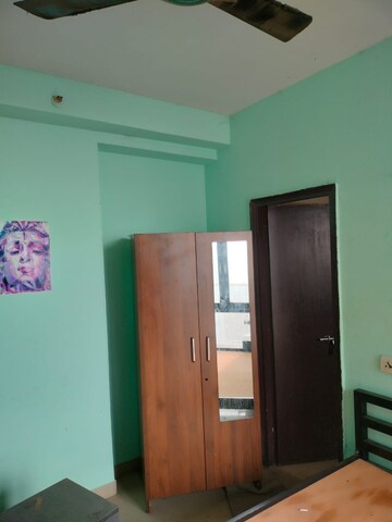 Furnished Amenities in  Warehouse at Sector 6 – for Rent