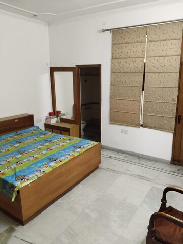 Bedroom in 2 BHK Builder Floor at Brs Nagar – for Rent