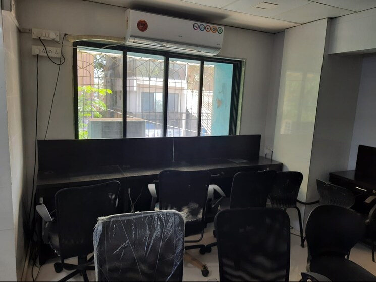 Team Area, shree-amruteshwar-nivas Commercial Office Space 2400 Sq.Ft. In Kolshet Thane 8039760