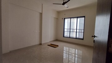 Room in 2 BHK Apartment at Thane West – for Rent