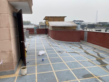 Balcony in 3 BHK Builder Floor at Greater Kailash – for Rent