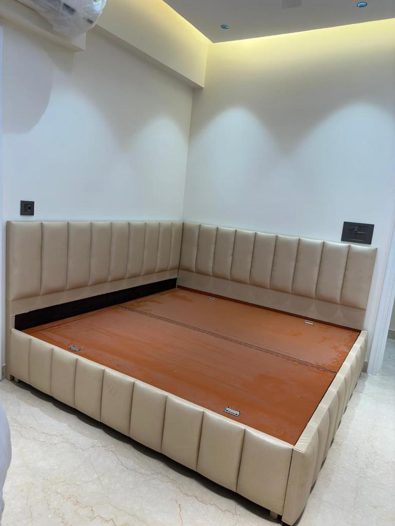 4 BHK + Pooja Room,Servant Room Apartment For Sale in M3M Altitude