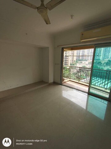 Room in 3 BHK Apartment at Yarrow Yucca Vinca, Chandivali – for Sale