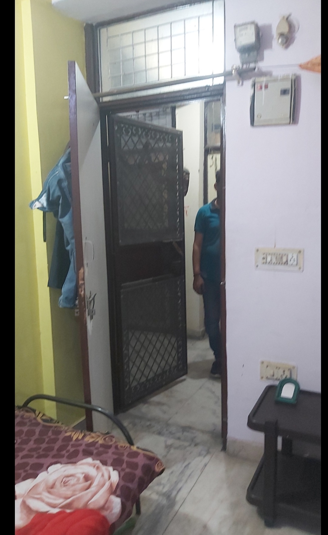 1.5 BHK Builder Floor For Sale in Patparganj Village Opp ax