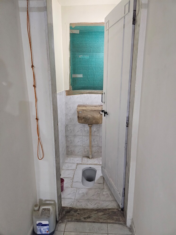 Bathroom, raviraj-heritage 1 Bedroom 600 Sq.Ft. Apartment In Bopodi Pune 8039869