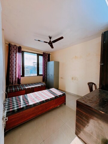 Room in  Pg at Subhash Nagar – for Rent