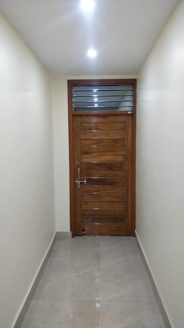 Furnished Amenities in 3 BHK Independent House at Gomti Nagar – for Rent
