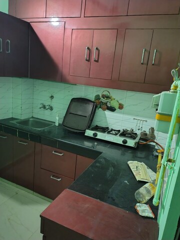 Master Bedroom in 2 BHK Independent House at Gomti Nagar – for Rent