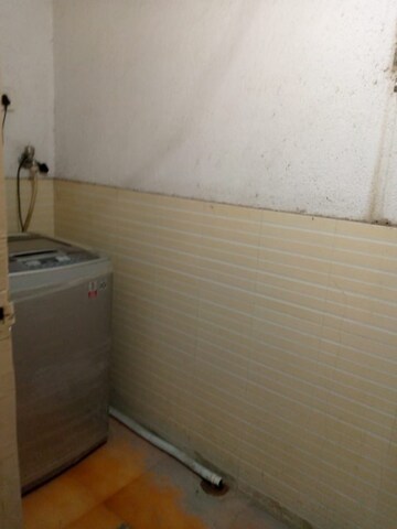 Room in 2 BHK Apartment at Taneshq Lemon Blossom, Balewadi – for Rent