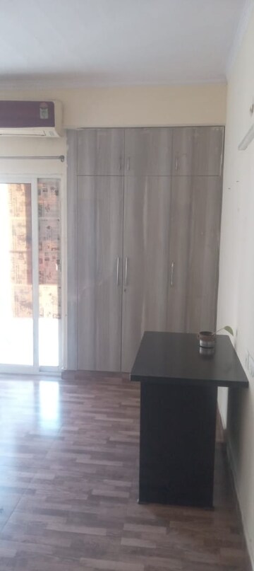 Building Lobby in 2.5 BHK Apartment at Futec Gateway, Sector 75 – for Sale