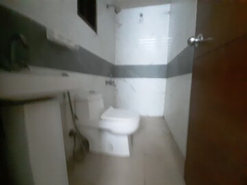Master Bedroom in 3 BHK Builder Floor at Palm Residency Chhatarpur, Chattarpur – for Rent
