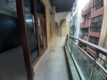 Balcony in 3 BHK Builder Floor at Palm Residency Chhatarpur, Chattarpur – for Rent