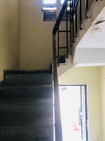 Staircase in 3 BHK Builder Floor at Unitech South City II, Sector 50 – for Rent