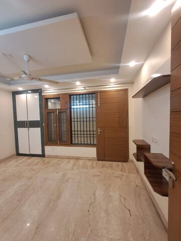 Room in 2 BHK Apartment at Freedom Fighters Enclave – for Rent