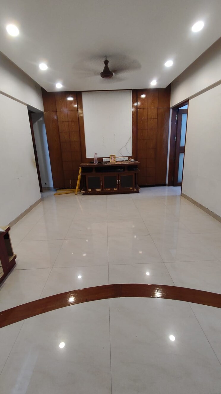 Living Room, landmark-chs-malad 2 Bedroom 1000 Sq.Ft. Apartment In Malad West Mumbai 8040004