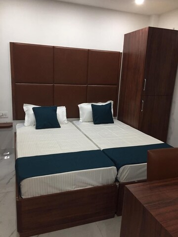 Room in  Pg at Karol Bagh – for Rent