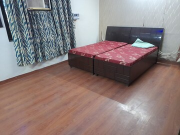 Room in  Pg at Karol Bagh – for Rent