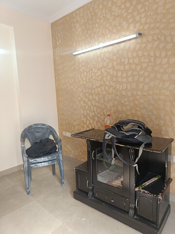 Master Bedroom in 2 BHK Apartment at Amrapali Silicon City, Sector 76 – for Rent