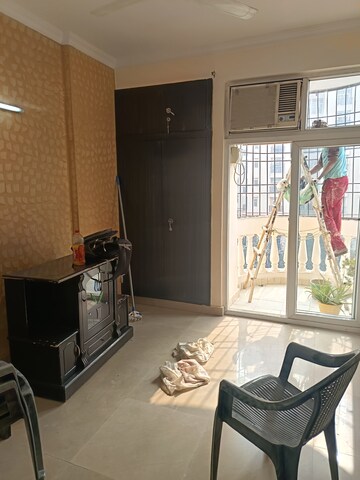 Living Room in 2 BHK Apartment at Amrapali Silicon City, Sector 76 – for Rent