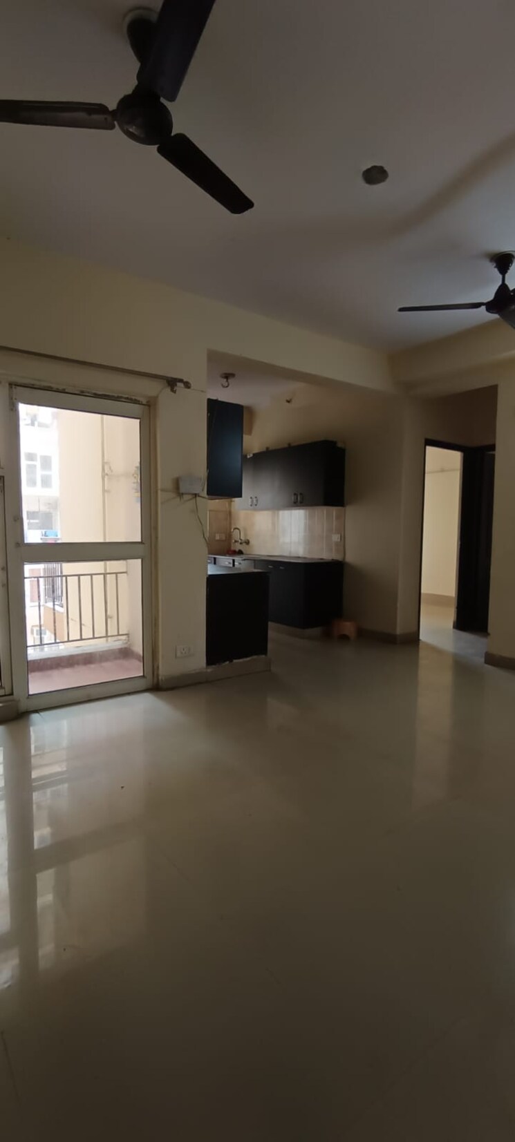 Room, amrapali-silicon-city 3 Bedroom 1835 Sq.Ft. Apartment In Sector 76 Noida 8040099