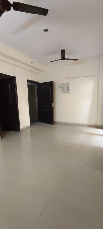 3 BHK Apartment For Resale in Amrapali Silicon City Sector 76 Noida  8040099