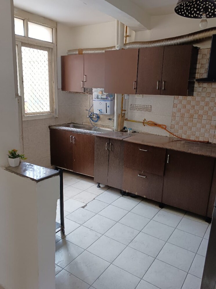 Kitchen, amrapali-silicon-city 3 Bedroom 1545 Sq.Ft. Apartment In Sector 76 Noida 8040104