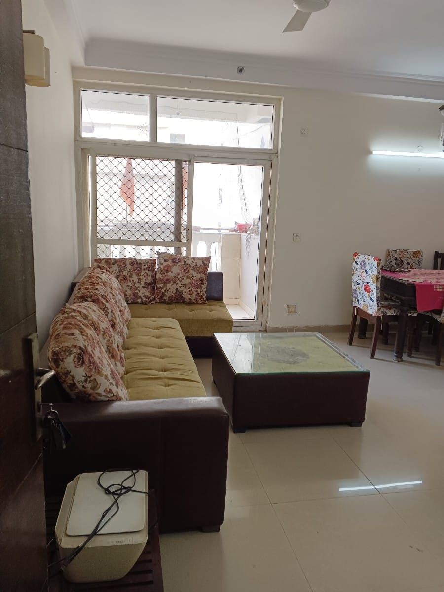 3 BHK + Pooja Room Apartment For Sale in Amrapali Silicon City