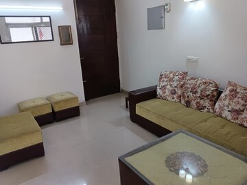 Living Room in 3 BHK Apartment at Amrapali Silicon City, Sector 76 – for Sale