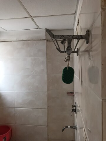 Bathroom in 3 BHK Apartment at Amrapali Silicon City, Sector 76 – for Sale