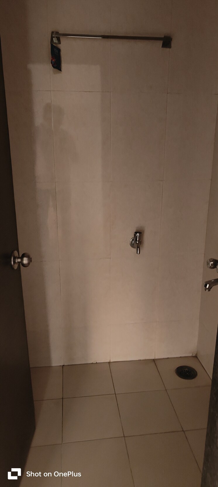 Bathroom, varun-garden 2 Bedroom 1050 Sq.Ft. Apartment In Ghodbunder Road Thane 8040118