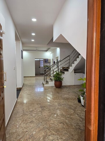 Parking in 4 BHK Independent House at Hsr Layout – for Rent